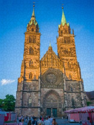 Produktbild: CALVENDO Puzzle N&uuml;rnberg - St. Lorenz Kirche | 1000 Teile Lege-Gr&ouml;&szlig;e 64x48cm Foto-Puzzle f&uuml;r gl&uuml;ckliche Stunden