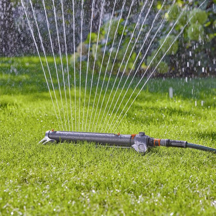 Produktbild: GARDENA Akku-Regenfasspumpe 2600 Comfort 18V P4A solo Regenwassernutzungsanlage 2600 l/h 1.8m