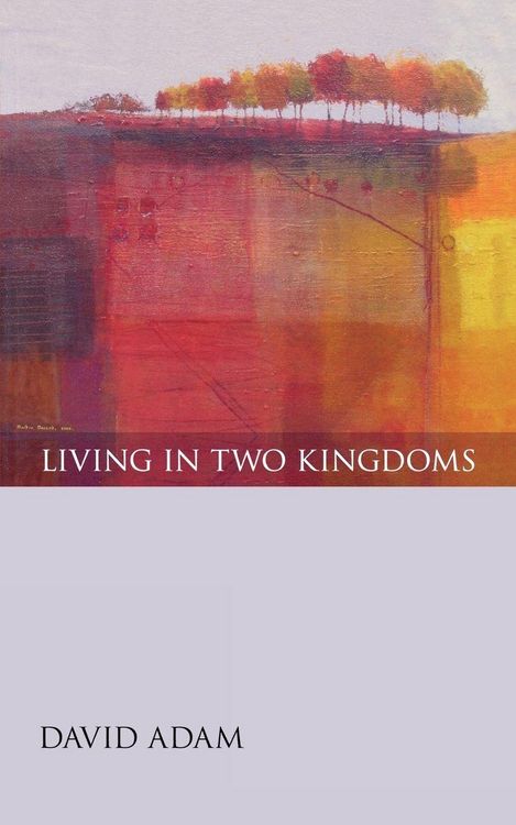 Produktbild: Living in Two Kingdoms