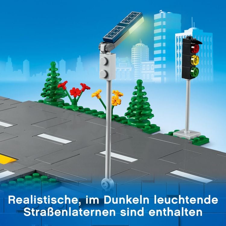 Produktbild: LEGO City 60304 Stra&szlig;enkreuzung mit Ampeln, im Dunkeln leuchtende Steine