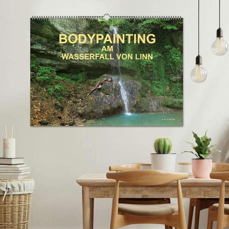 Produktbild: BODYPAINTING AM WASSERFALL VON LINN (Wandkalender 2026 DIN A2 quer), CALVENDO Monatskalender
