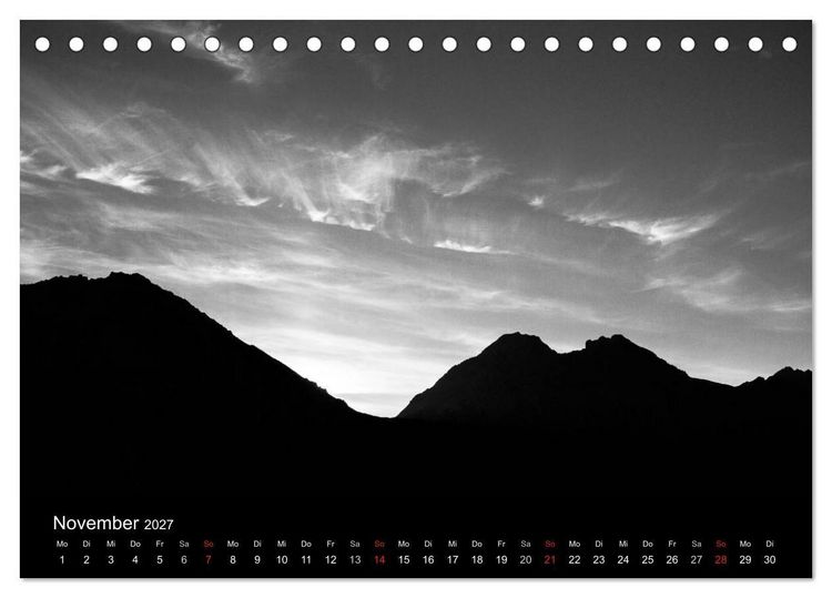 Produktbild: BERGE IN SCHWARZ WEISS (Tischkalender 2027 DIN A5 quer), CALVENDO Monatskalender