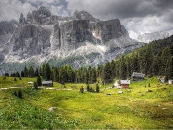 Produktbild: CALVENDO Puzzle Kolfuschger Hochalm mit Sella Massiv - Gr&ouml;den | 1000 Teile Lege-Gr&ouml;&szlig;e 64x48cm Foto-Puzzle f&uuml;r gl&uuml;ckliche Stunden