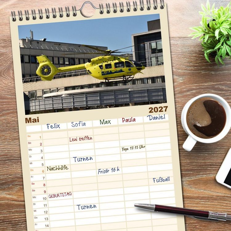 Produktbild: Familienplaner 2027 - Wo Kraft schwebt und Pr&auml;zision fliegt mit 5 Spalten (Wandkalender, 21 x 45 cm) CALVENDO