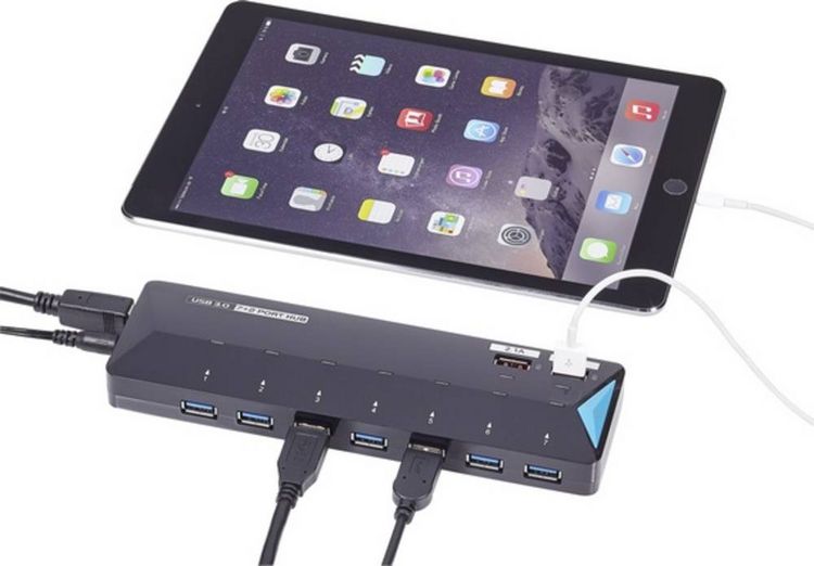 Produktbild: Renkforce RF-3806034 USB-Hub 7 Port USB-A USB 3.0 5 GBit/s mit Schnellladeport, mit Status-LEDs Schwarz