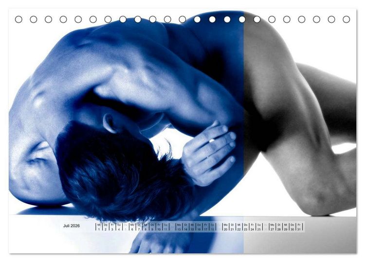 Produktbild: Naked men behind the colors &ndash; &Auml;sthetische Aktfotografien (Tischkalender 2026 DIN A5 quer), CALVENDO Monatskalender