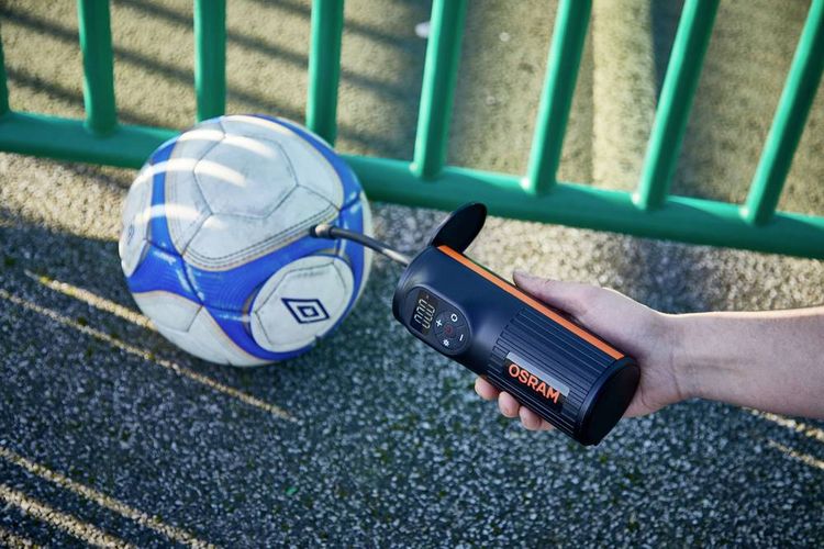 Produktbild: Osram Automotive OTIR2000 Kompressor TYREinflate 2000 8.3 bar Aufbewahrungs-Box/-Tasche, Digitales Display, mit Arbeitslampe
