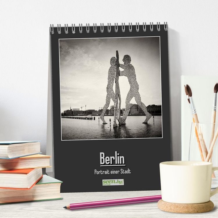 Produktbild: Berlin - Portrait einer Stadt (Tischkalender 2026 DIN A5 hoch), CALVENDO Monatskalender