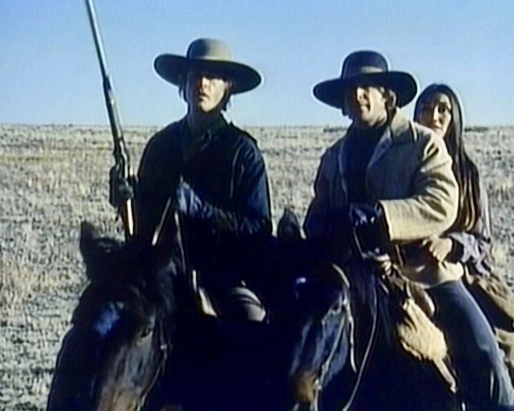 Produktbild: Der lange Treck (The Chisholms) - Remastered Edition / Die komplette 16-teilige Kult-Westernserie (Pidax Western-Klassiker) [3 DVDs]