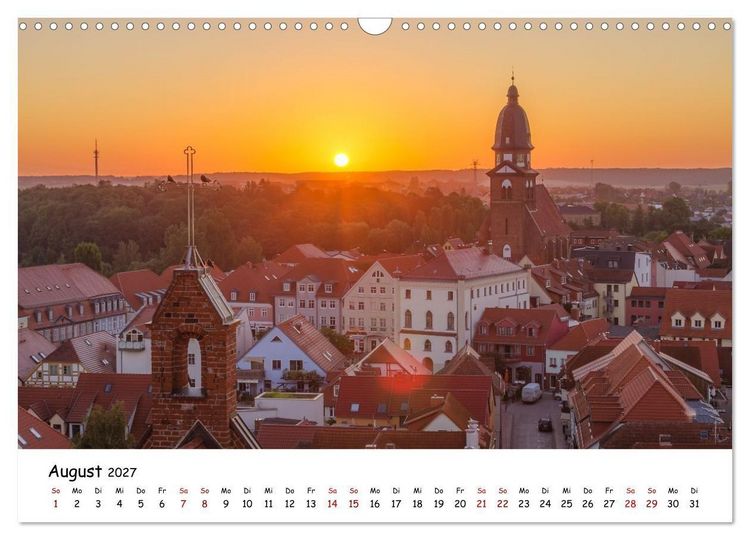 Produktbild: Waren M&uuml;ritz Besondere Ausblicke, Pl&auml;tze und Perspektiven (Wandkalender 2027 DIN A3 quer), CALVENDO Monatskalender