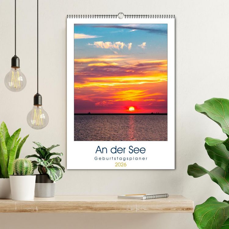 Produktbild: An der See Geburtstagsplaner (Wandkalender 2026 DIN A2 hoch), CALVENDO Monatskalender