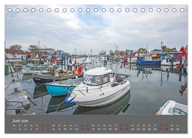 Produktbild: L&uuml;becker Bucht - Travem&uuml;nde - Niendorf - Timmendorf (Tischkalender 2026 DIN A5 quer), CALVENDO Monatskalender
