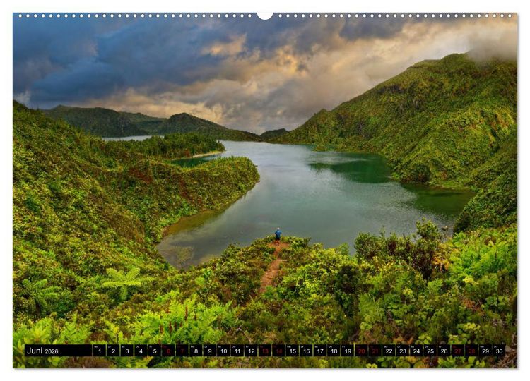 Produktbild: Sao Miguel Azoren - Vulkanisch gepr&auml;gte Trauminsel im Atlantik (hochwertiger Premium Wandkalender 2026 DIN A2 quer), Kunstdruck in Hochglanz