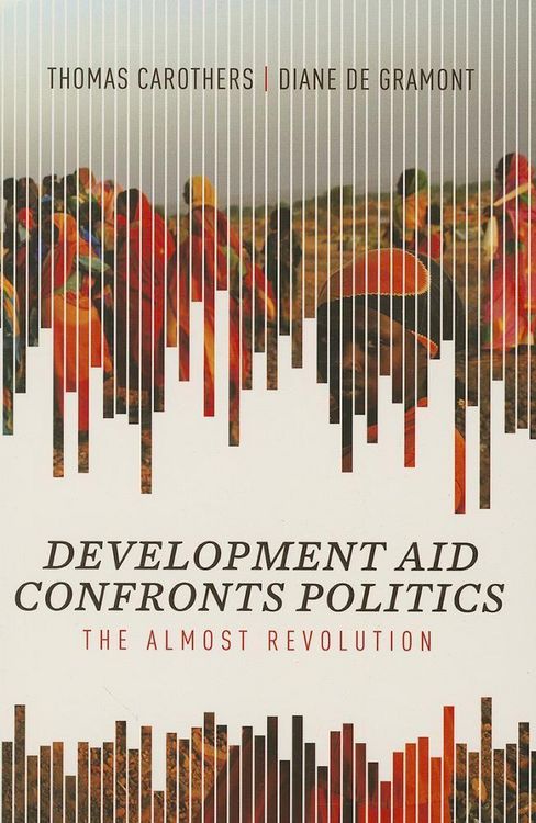 Produktbild: Development Aid Confronts Politics: The Almost Revolution