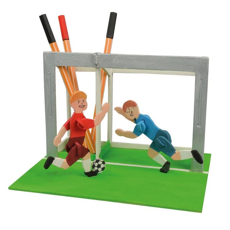 Produktbild: PEBARO 840/4 - Holzbausatz Stiftehalter Fu&szlig;ball, 22-teilig, Holzkonstruktion zum Zusammenstecken
