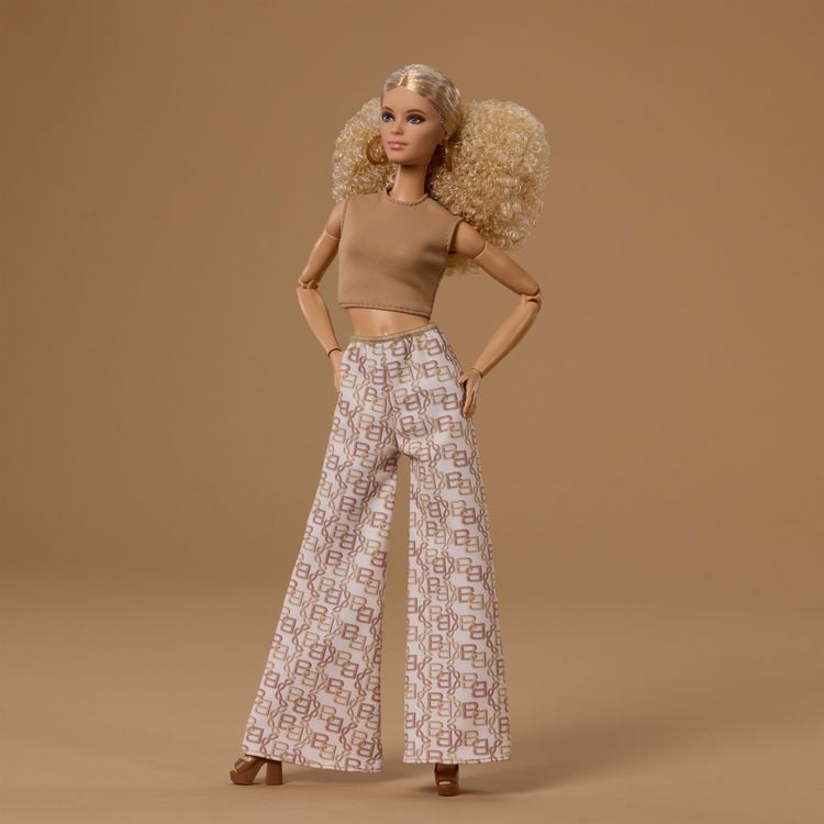Produktbild: Barbie Signature Barbie Basics 07