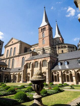 Produktbild: CALVENDO Puzzle Dom und Liebfrauenkirche in Trier | 1000 Teile Lege-Gr&ouml;&szlig;e 64x48cm Foto-Puzzle f&uuml;r gl&uuml;ckliche Stunden