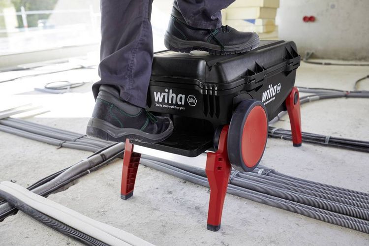 Produktbild: Wiha 44128 Elektriker, Handwerker, Profi, VDE Werkzeugkoffer best&uuml;ckt 104teilig (L x B x H) 680 x 497 x 336 mm