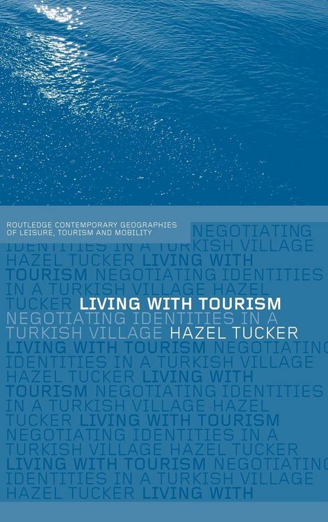 Produktbild: Living with Tourism