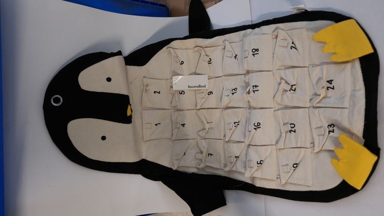 Produktbild: Adventskalender PINGUIN (120x50) bef&uuml;llbar