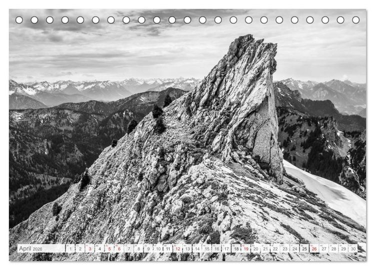 Produktbild: Bergpixels Schwarz-Wei&szlig;e Gebirgstr&auml;ume (Tischkalender 2026 DIN A5 quer), CALVENDO Monatskalender