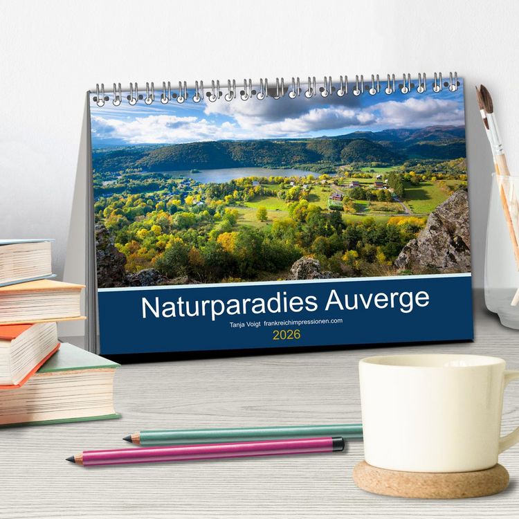 Produktbild: Naturparadies Auvergne (Tischkalender 2026 DIN A5 quer), CALVENDO Monatskalender