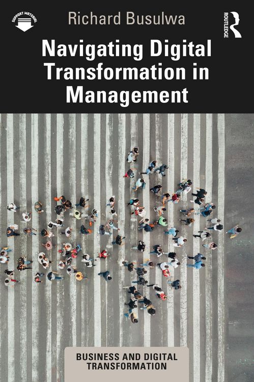 Produktbild: Navigating Digital Transformation in Management