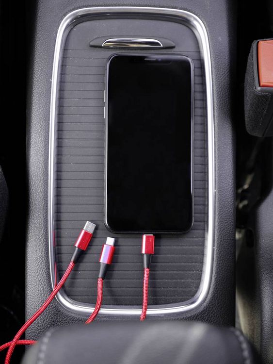 Produktbild: Smrter USB-Ladekabel USB 2.0 USB-A Stecker, USB-C&reg; Stecker, Apple Lightning Stecker, USB-Micro-B Stecker 1.20 m Rot SMRTER_HYDRA_ULT_RD