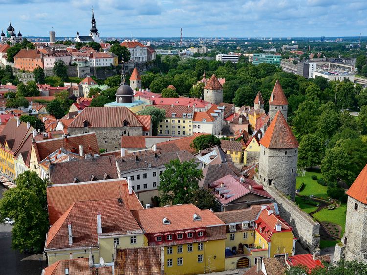 Produktbild: CALVENDO Puzzle Blick &uuml;ber die Stadtmauer | 1000 Teile Lege-Gr&ouml;&szlig;e 64x48cm Foto-Puzzle f&uuml;r gl&uuml;ckliche Stunden