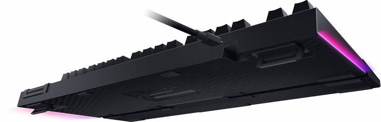 Produktbild: Razer BlackWidow V4 - (Green Switch) [Swiss Layout]