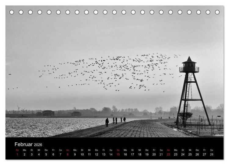 Produktbild: Ost-Friesische Schwarz-Wei&szlig;-Ansichten (Tischkalender 2026 DIN A5 quer), CALVENDO Monatskalender