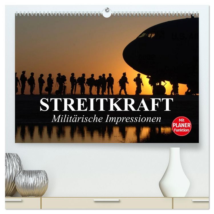 Produktbild: Streitkraft. Milit&auml;rische Impressionen (hochwertiger Premium Wandkalender 2026 DIN A2 quer), Kunstdruck in Hochglanz
