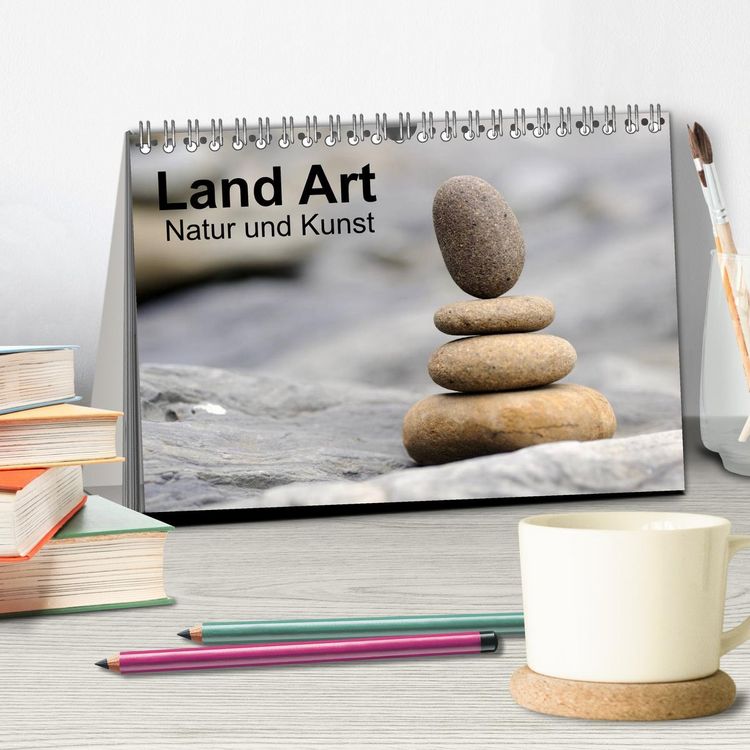 Produktbild: Land Art - Natur und Kunst (Tischkalender 2026 DIN A5 quer), CALVENDO Monatskalender