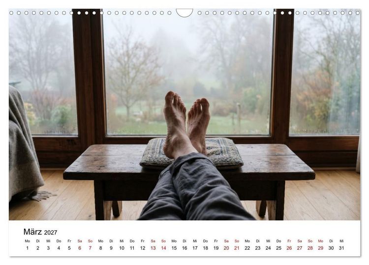 Produktbild: Unten Ohne - Barfu&szlig; durchs Jahr (Wandkalender 2027 DIN A3 quer), CALVENDO Monatskalender