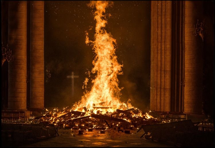 Produktbild: Notre-Dame in Flammen