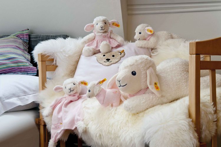 Produktbild: Traeum Suess Lamm Spieluhr 25 rosa