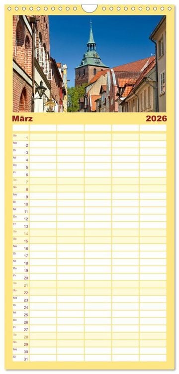 Produktbild: Familienplaner 2026 - L&Uuml;NEBURG Ein- und Ausblicke von Andreas Voigt mit 5 Spalten (Wandkalender, 21 x 45 cm) CALVENDO