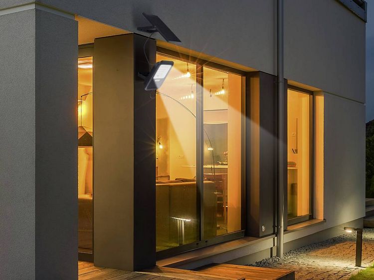 Produktbild: Sygonix SY-6313012 Solar-Wandstrahler 10W Leuchtfarben: Warmwei&szlig;