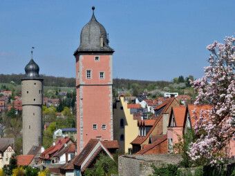 Produktbild: CALVENDO Puzzle Taubenturm und Klingentorturm | 1000 Teile Lege-Gr&ouml;&szlig;e 64x48cm Foto-Puzzle f&uuml;r gl&uuml;ckliche Stunden