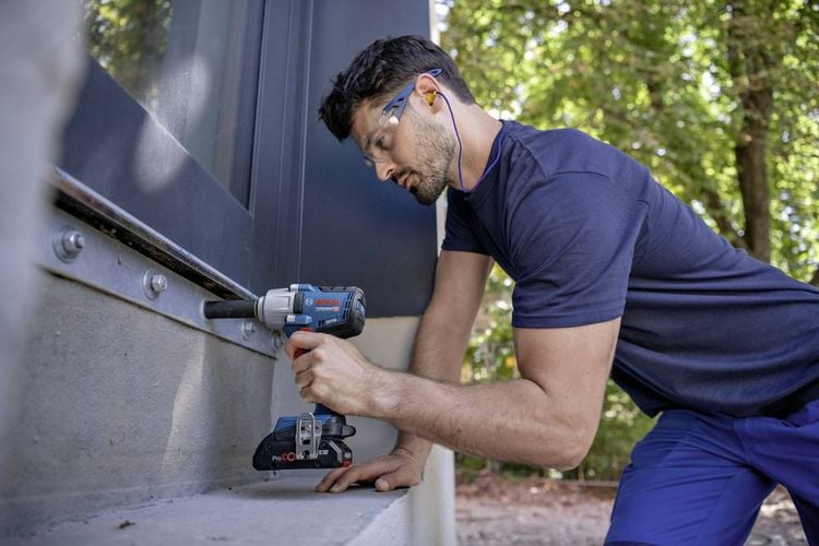 Produktbild: Bosch Professional GDS 18V-450 HC (solo, L-BOXX) 06019K4001 Akku-Drehschlagschrauber 450 Nm 18V Anzahl mitgelieferte Akkus