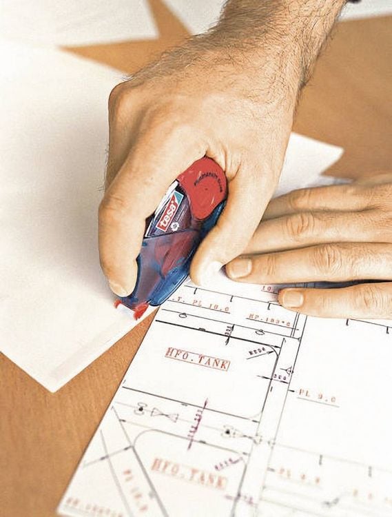 Produktbild: TESA&reg; Kleberoller ecoLogo&reg; Refill permanent Blister, Abroller
