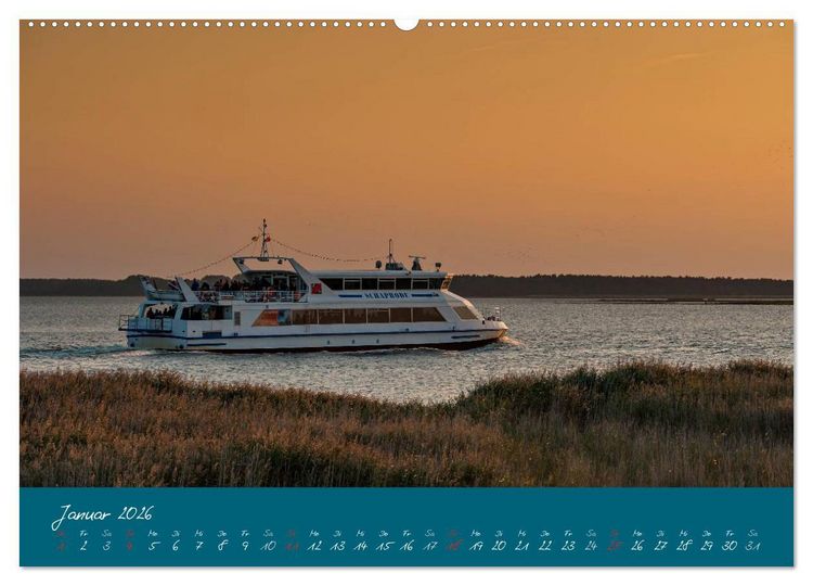 Produktbild: Blick auf die Halbinsel Fischland, Dar&szlig; und Zingst (hochwertiger Premium Wandkalender 2026 DIN A2 quer), Kunstdruck in Hochglanz