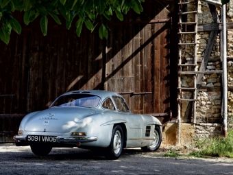 Produktbild: CALVENDO Puzzle Mercedes 300 SL Fl&uuml;gelt&uuml;rer | 1000 Teile Lege-Gr&ouml;&szlig;e 64x48cm Foto-Puzzle f&uuml;r gl&uuml;ckliche Stunden