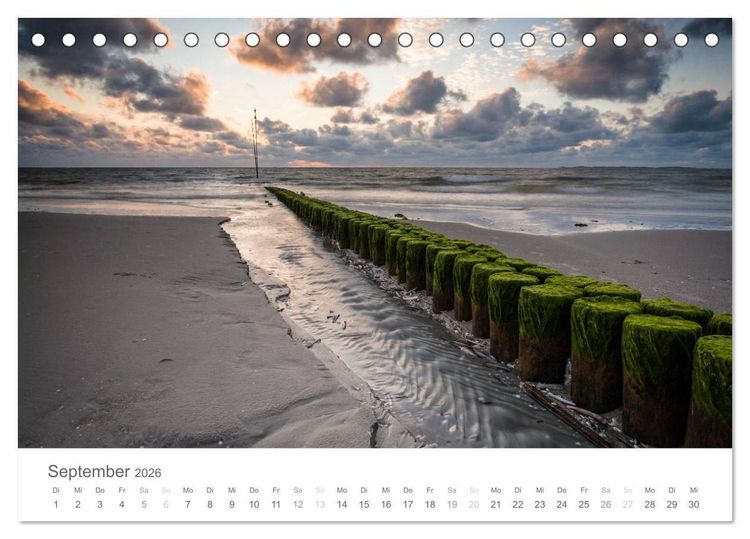 Produktbild: Nordfriesische Inselwelt - Bunte Watt- und Wolkenlandschaften (Tischkalender 2026 DIN A5 quer), CALVENDO Monatskalender