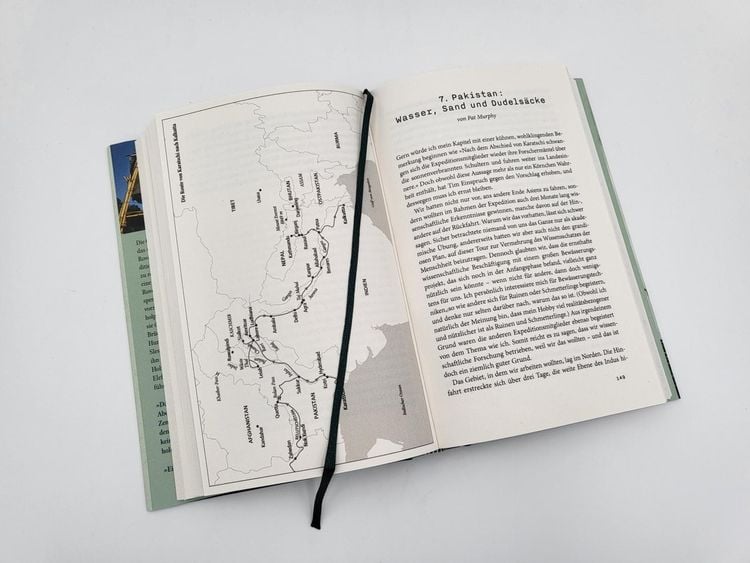 Produktbild: First Overland. Als Erste im Land Rover 18.000 Meilen von London nach Singapur