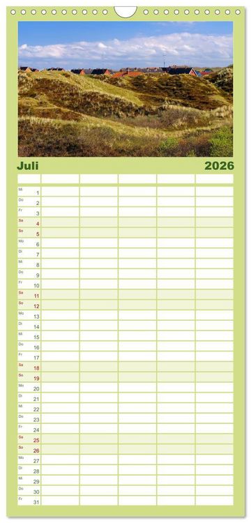 Produktbild: Familienplaner 2026 - Langeoog - Sch&ouml;nste Insel Ostfrieslands mit 5 Spalten (Wandkalender, 21 x 45 cm) CALVENDO