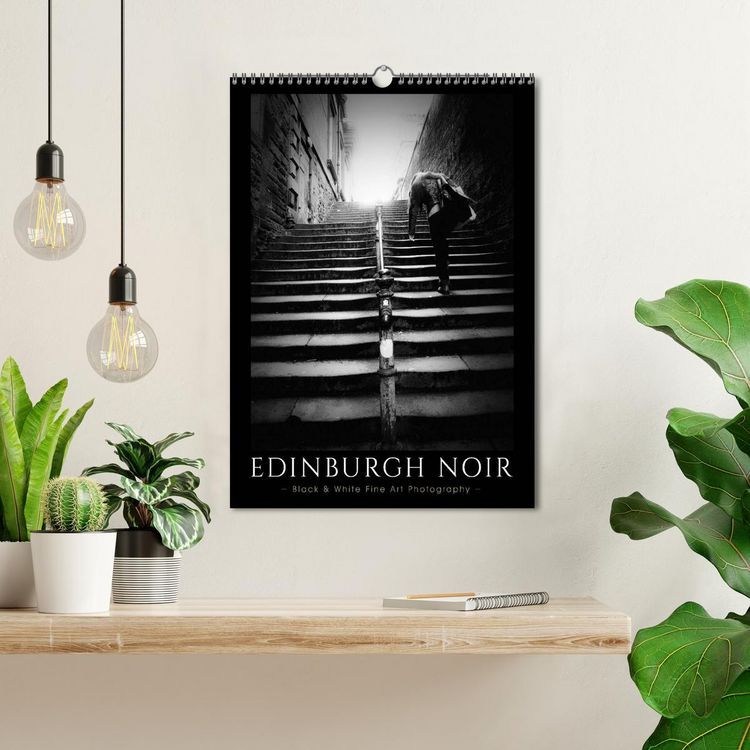 Produktbild: EDINBURGH NOIR (Wall Calendar 2026 DIN A3 portrait), CALVENDO 12 Month Wall Calendar