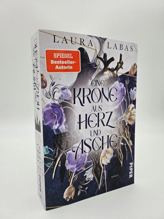 Produktbild: Eine Krone aus Herz und Asche