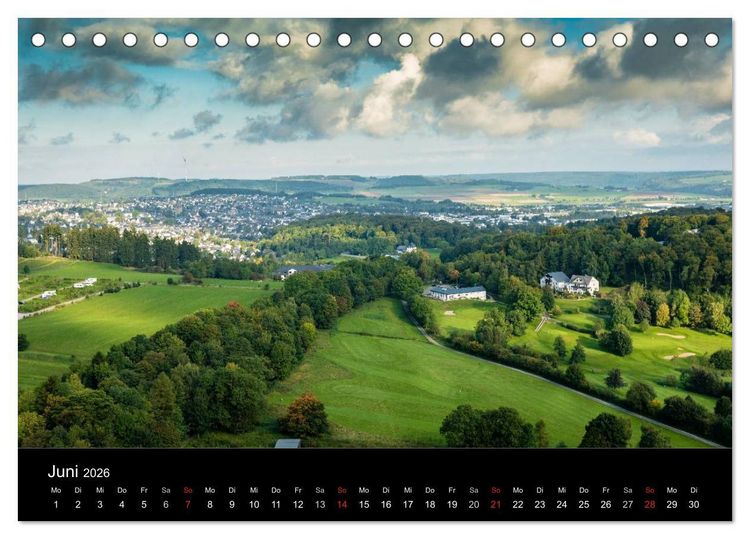 Produktbild: Brilon aus der Vogelperspektive (Tischkalender 2026 DIN A5 quer), CALVENDO Monatskalender