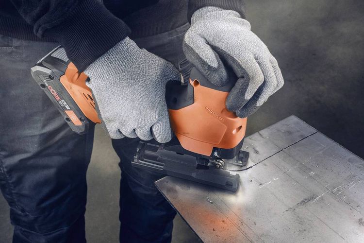 Produktbild: Fein Akku-Stichs&auml;ge 71360562000 inkl. 2. Akku, inkl. Ladeger&auml;t, inkl. Koffer 18 V Anzahl mitgelieferte Akkus 2